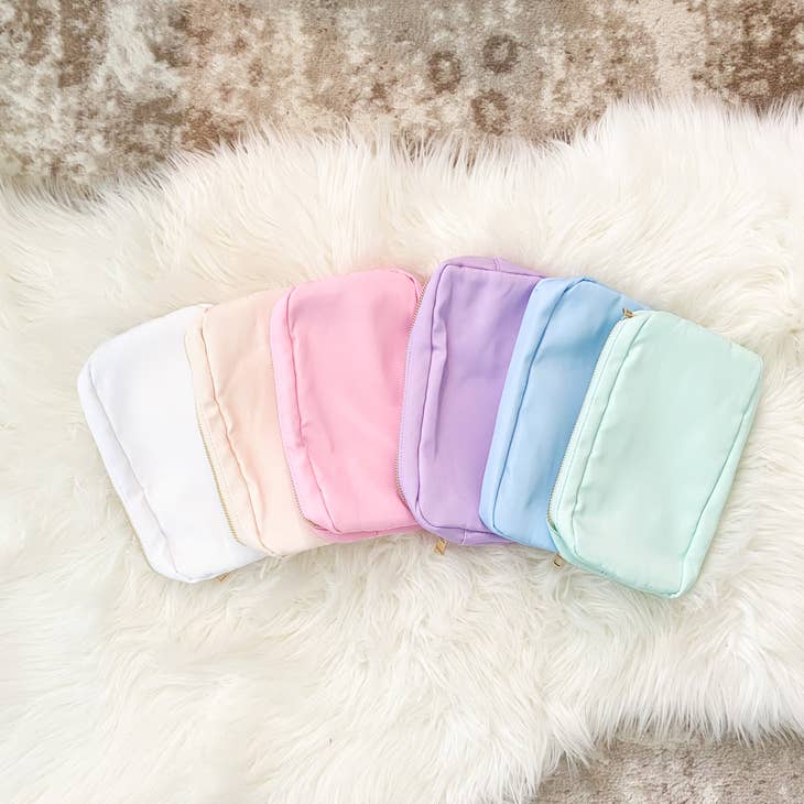 Medium Nylon Zipper Pouch