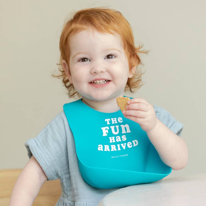 Wonder Bib - Fun Has Arrived