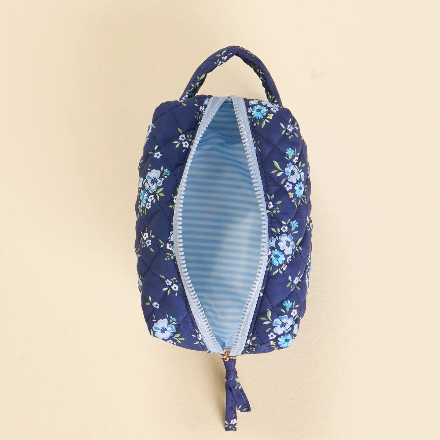 Essentials Quilted Cosmetic Pouch | Endless Daydream Navy
