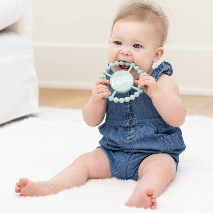 Happy Teether | Aunties Sidekick