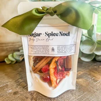 Sugar + Spice Holiday Stovetop Simmer Blend Potpourri