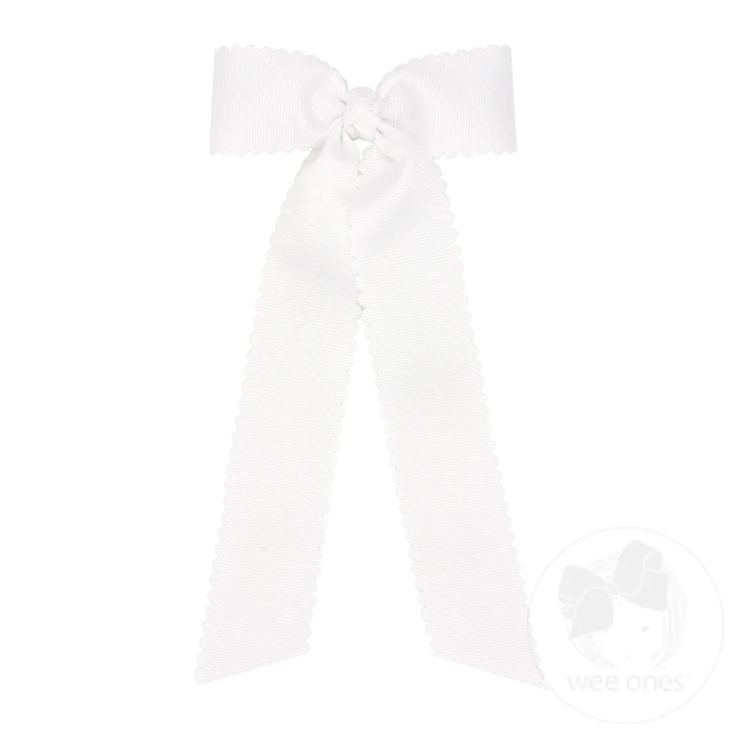 Medium Grosgrain Bowtie with Scalloped Edge and Streamer Tail | White
