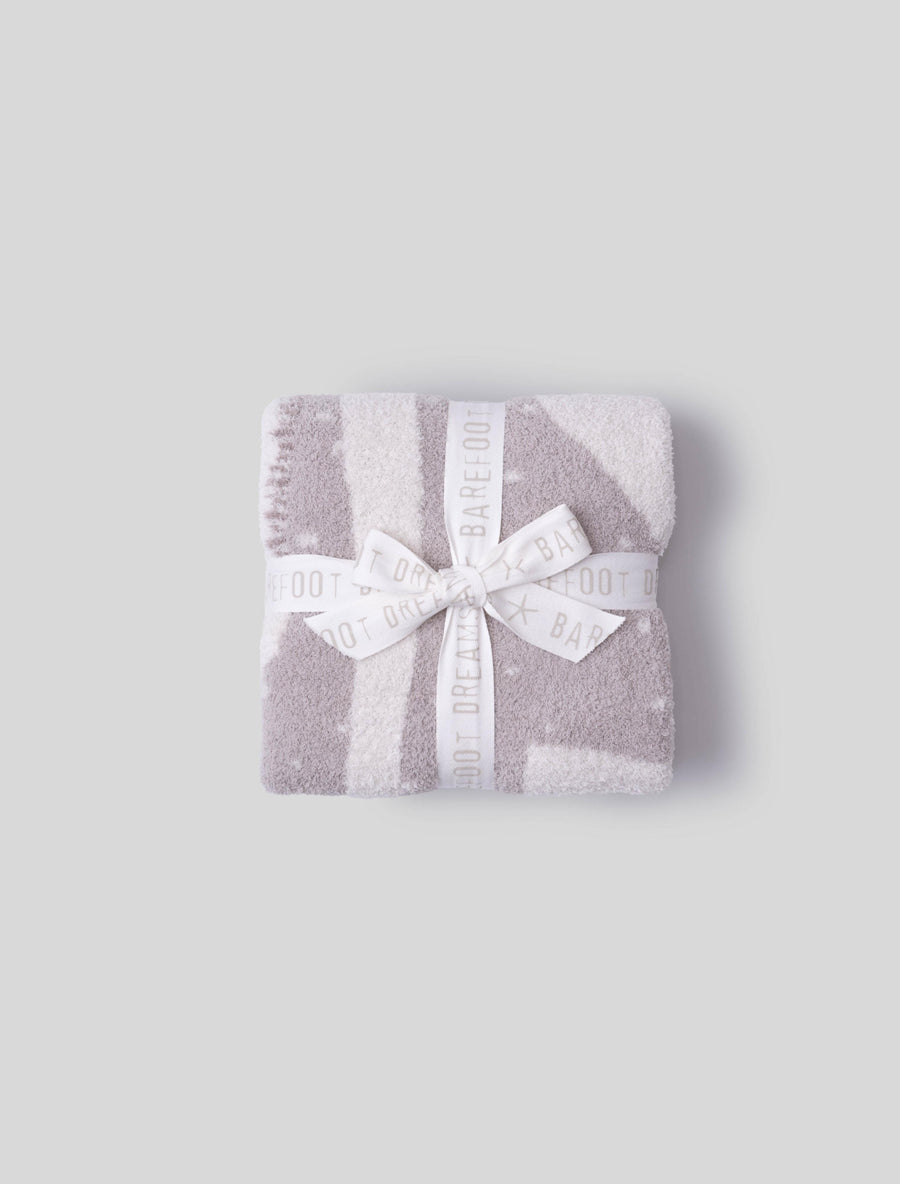 CozyChic® Giraffe Stroller Blanket | Sandstone