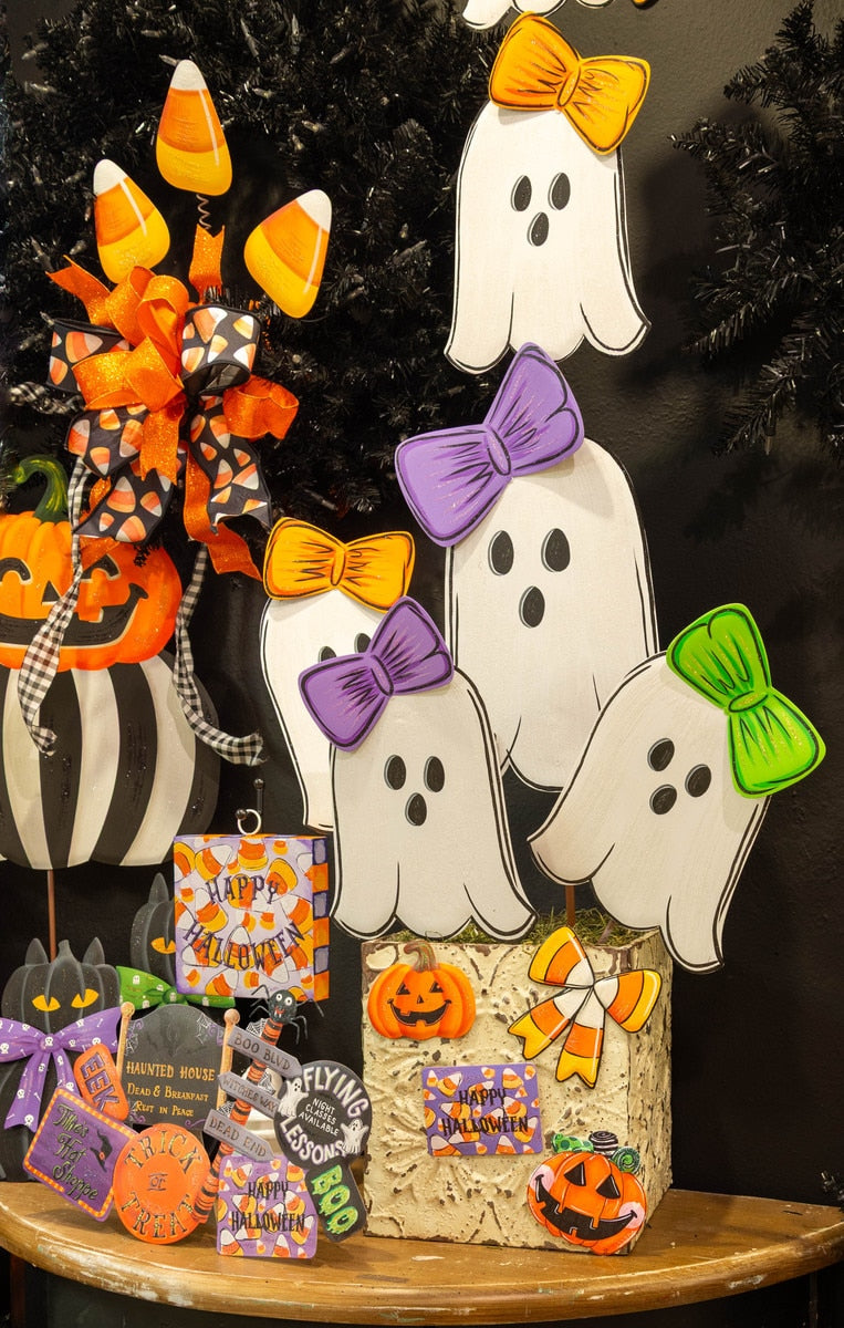 Metal Stake/Decor | Ghosts with Bows | Assorted Styles