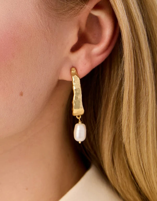 Tumbled Hoop Earrings Pearl