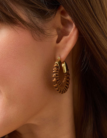 Wicker Hoop Earrings Brown