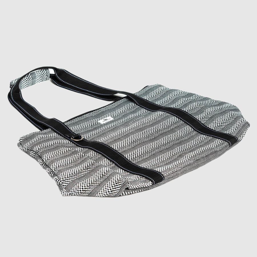 On Holiday | Medium Woven Travel Bag | Castaway