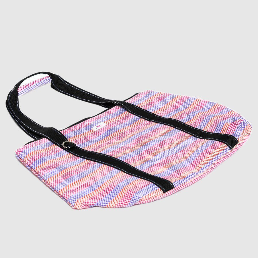 On Holiday | Medium Woven Travel Bag | Tiki Time