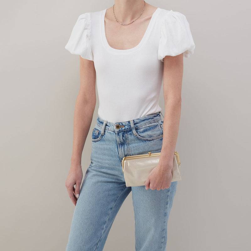 Lauren | Clutch-Wallet | Sand Shimmer