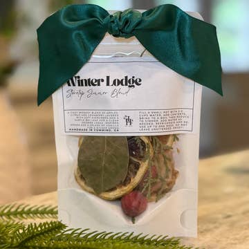 Winter Lodge Holiday Stovetop Simmer Blend Potpourri