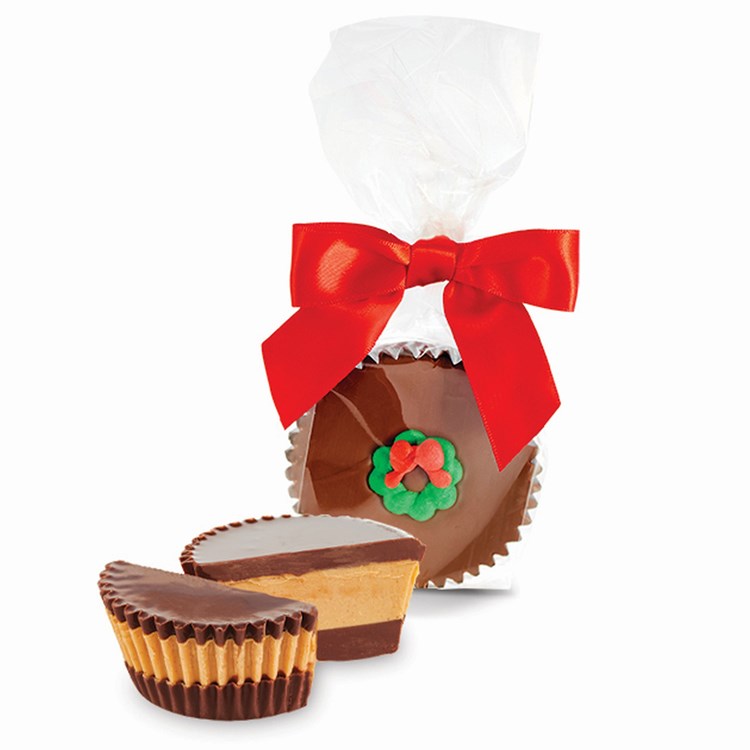 Jumbo Holiday Milk Peanut Butter Cup | Wreath