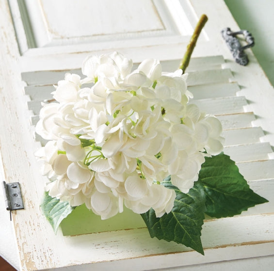 19" Real Touch White Hydrangea Stem