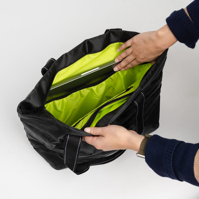 Layover Tote | Medium | Black Puffer with Green Interior