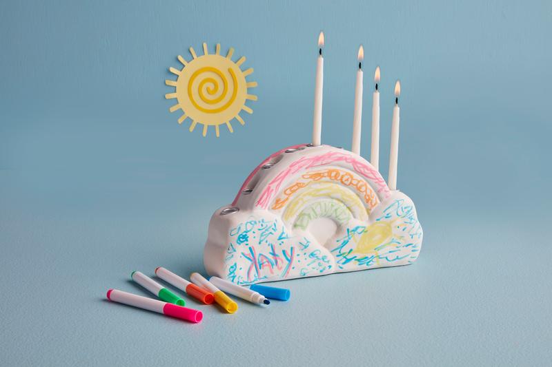 Color-Me Magical Menorah Set