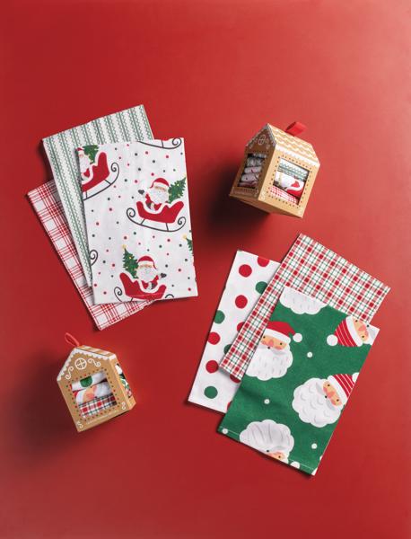 Santa's Sleigh Christmas House Towel Set