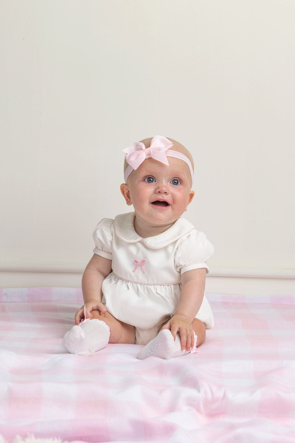 Pink Bow Tall Bow Socks