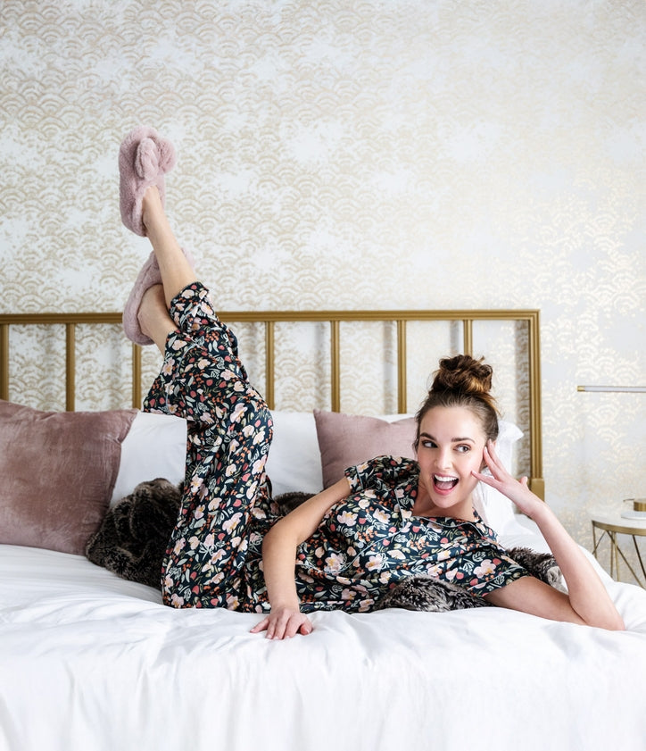 White Heated Slippers | Assorted Sizes