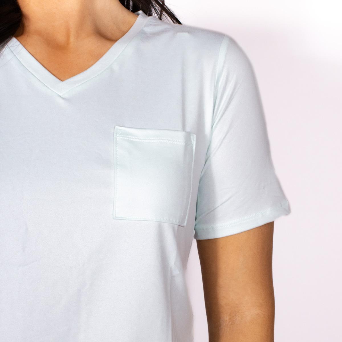 Highlands V-Neck Pocket Tee | Ice