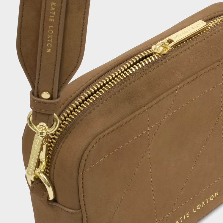 Avery Small Crossbody Bag | Caramel Quilted