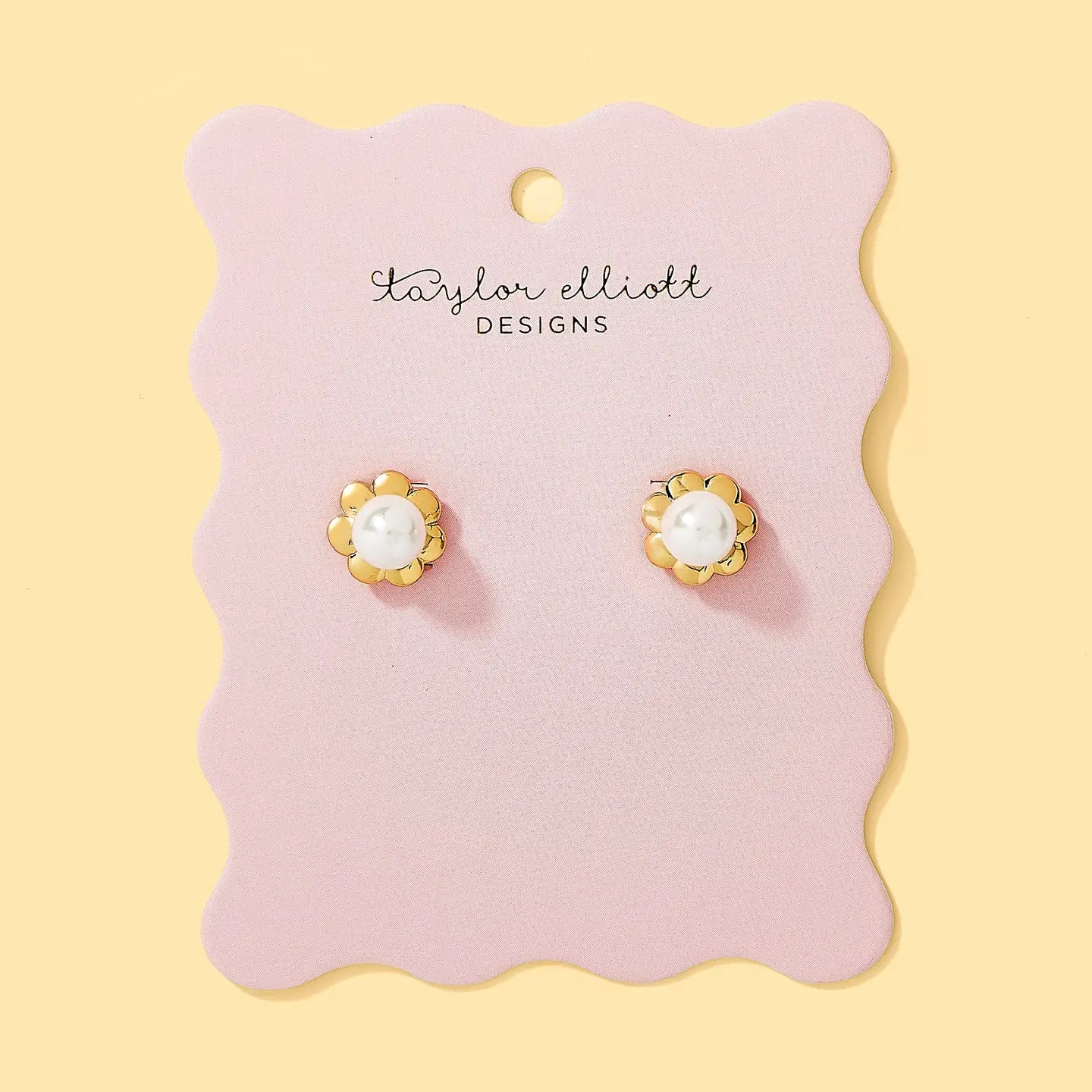 Stud Earrings | 14K Gold-Plated Flowers w/ Pearls