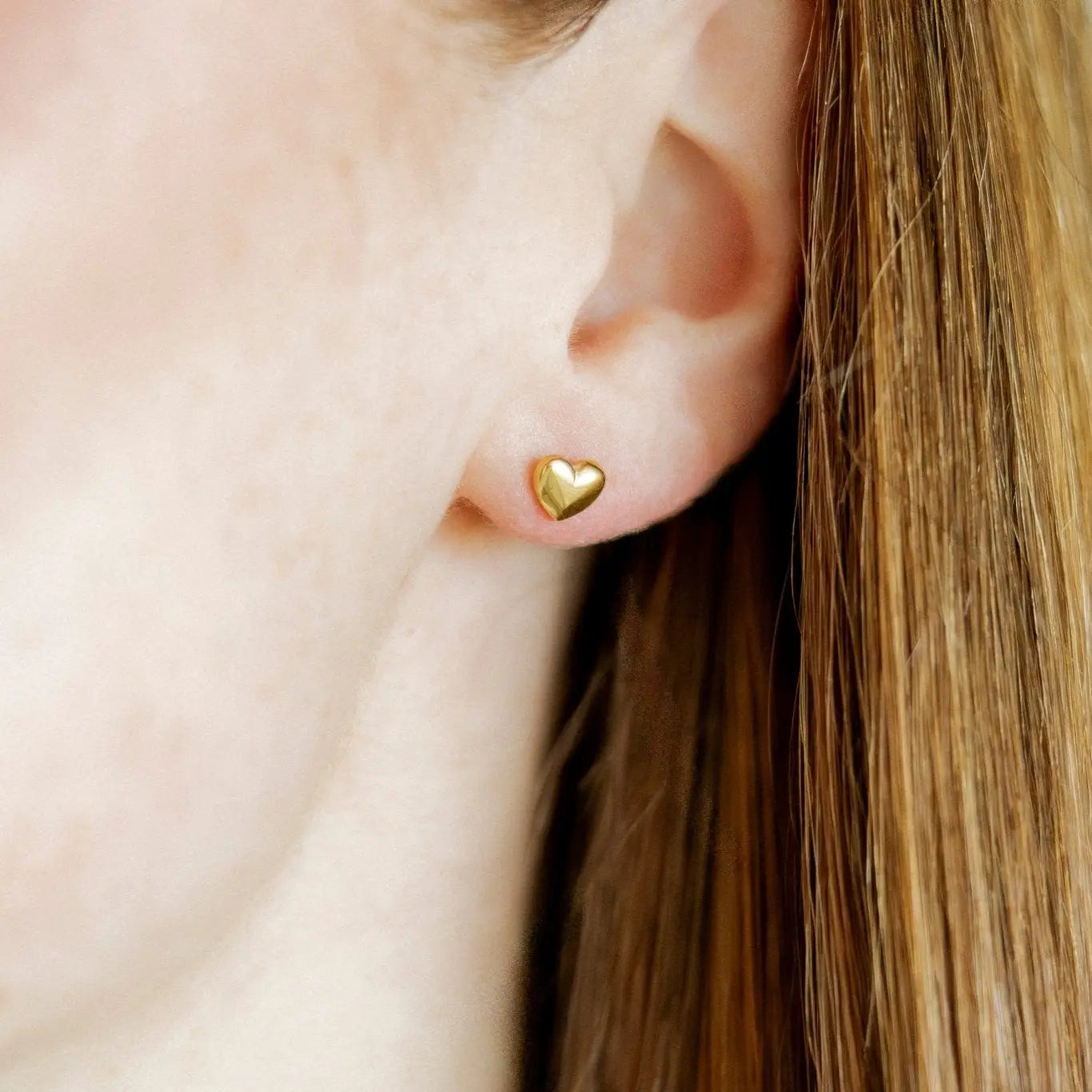 Screwback Stud Earrings | Hadley Gold