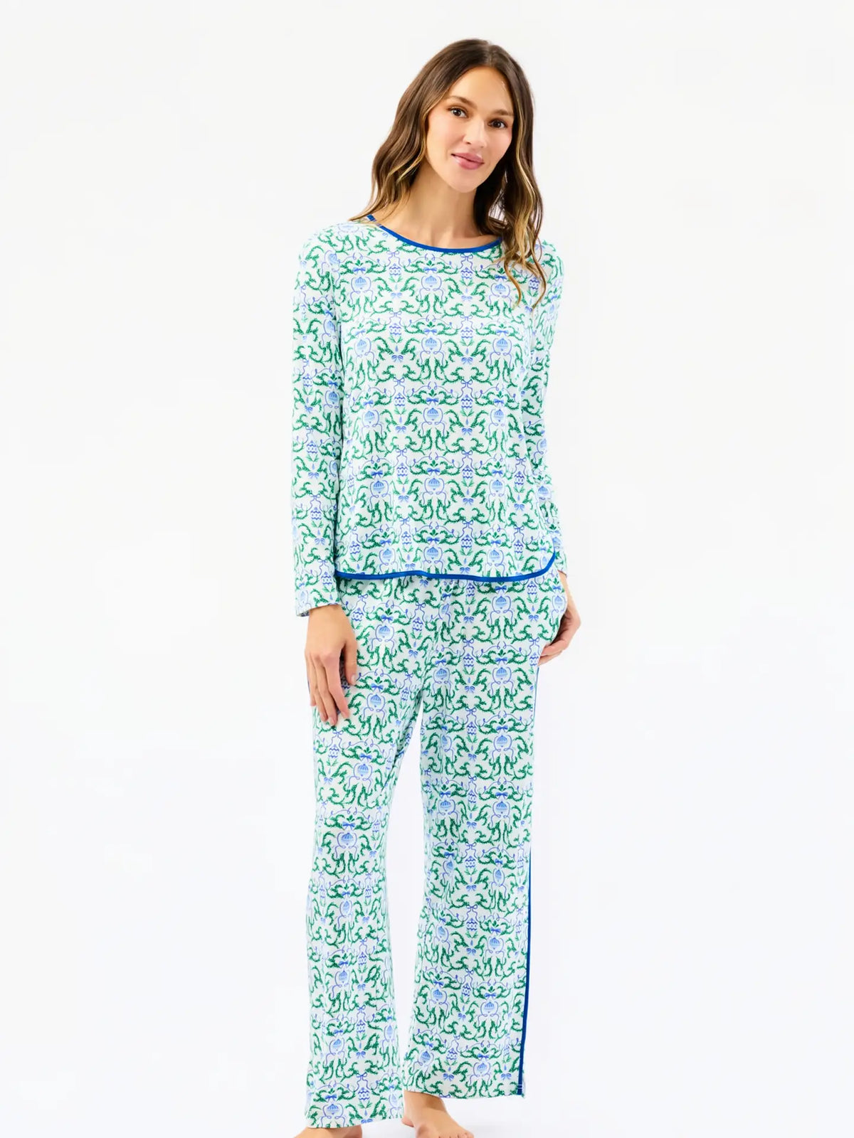 Melody Full Pajama Set | Garland Tapestry