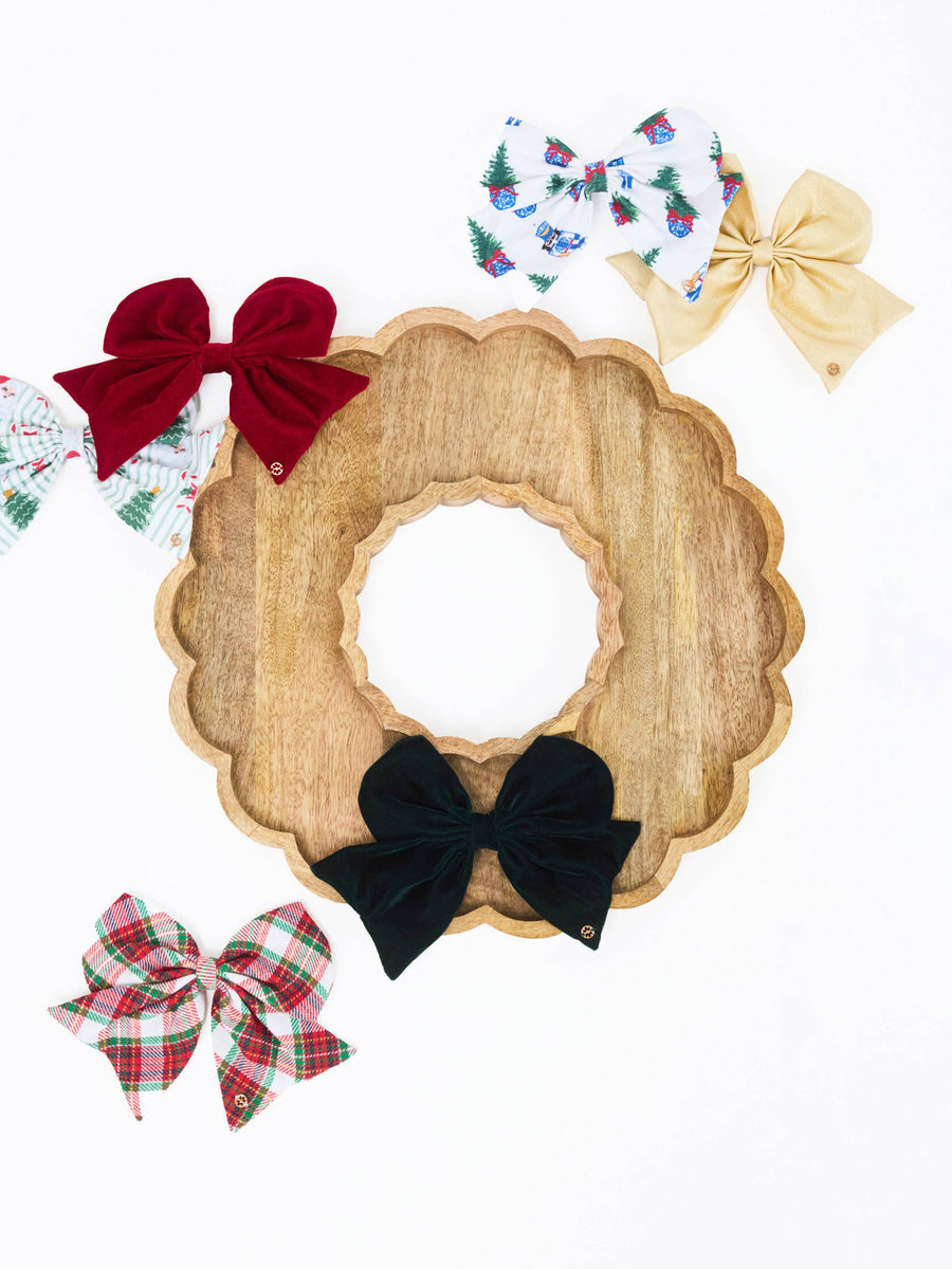 Wreath Bow Magnetic Board