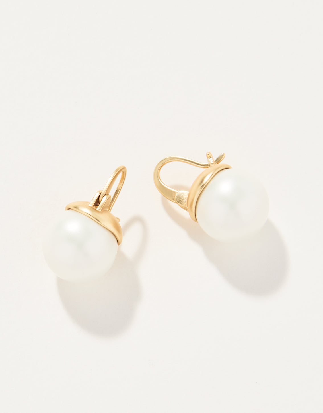 Appoline Earrings- Pearl