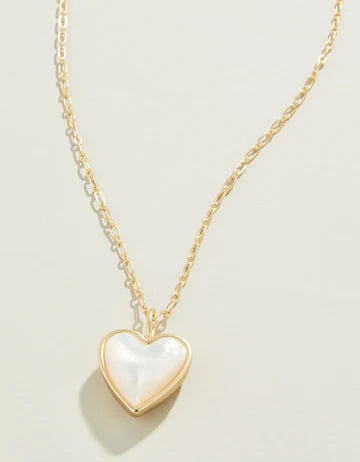 Full Heart Necklace 18“ Mother-of-Pearl