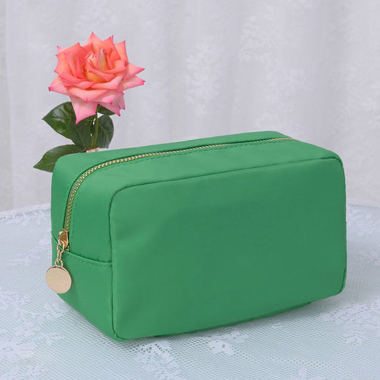 Emma Round Zippered Nylon Cosmetic Pouch | Kelly Green