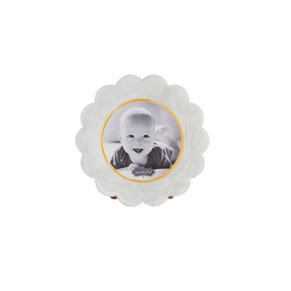 Scallop Resin Small Frame