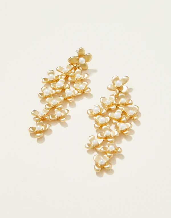 Dripping in Flowers Earrings Pearl