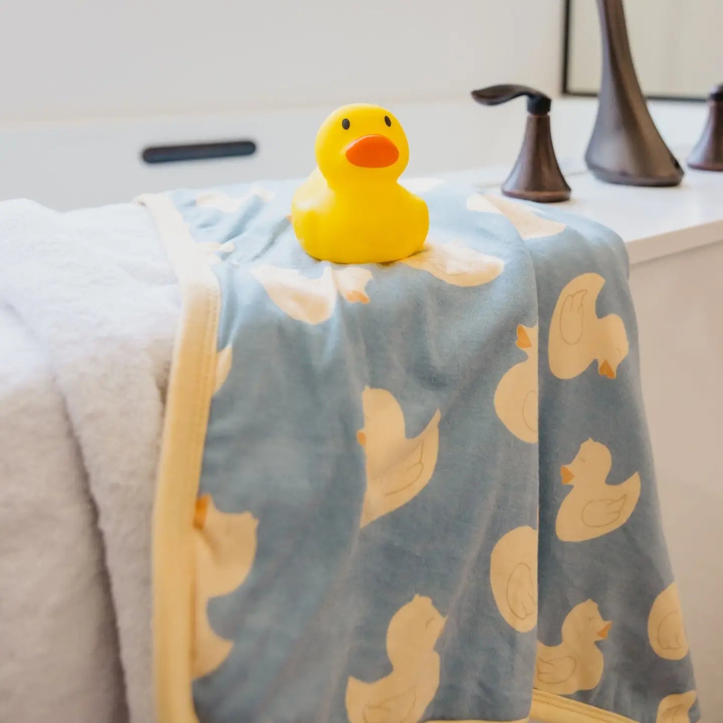 Premium Knit Hooded Towel | Ducky