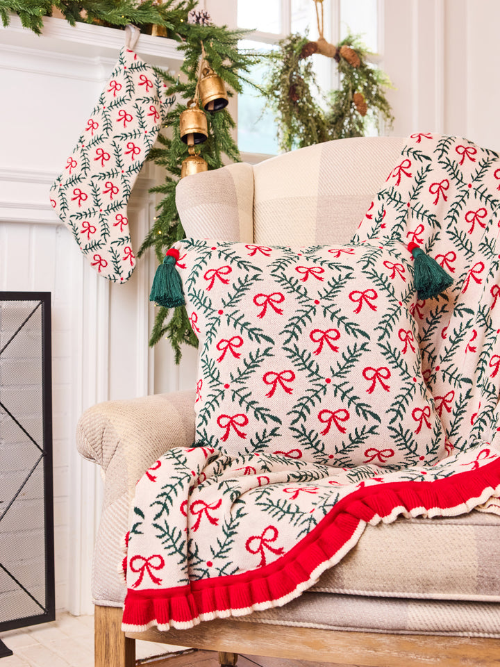 Square Pillow | Holiday Trellis