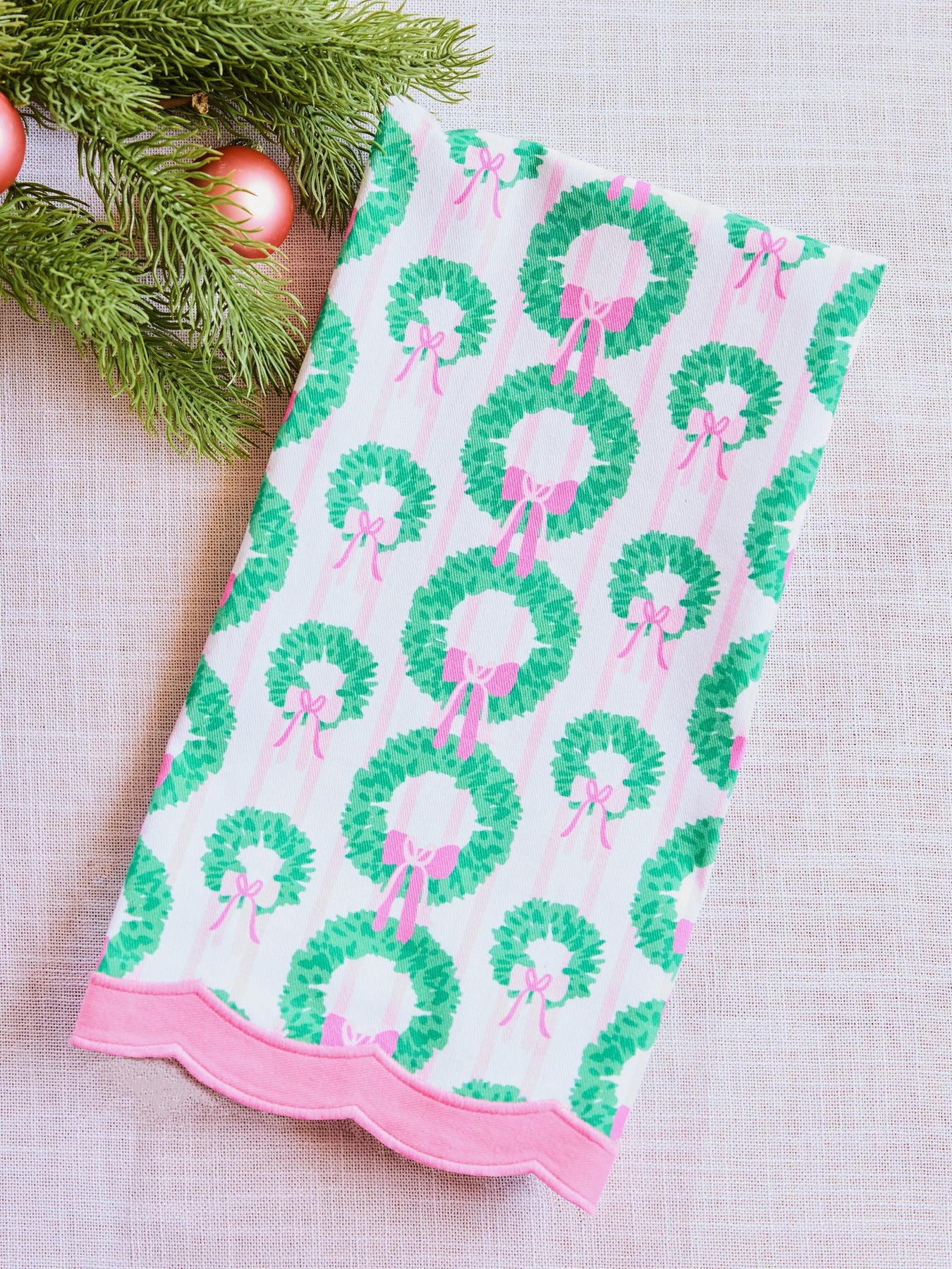Tea Towel | Rosy Wreaths