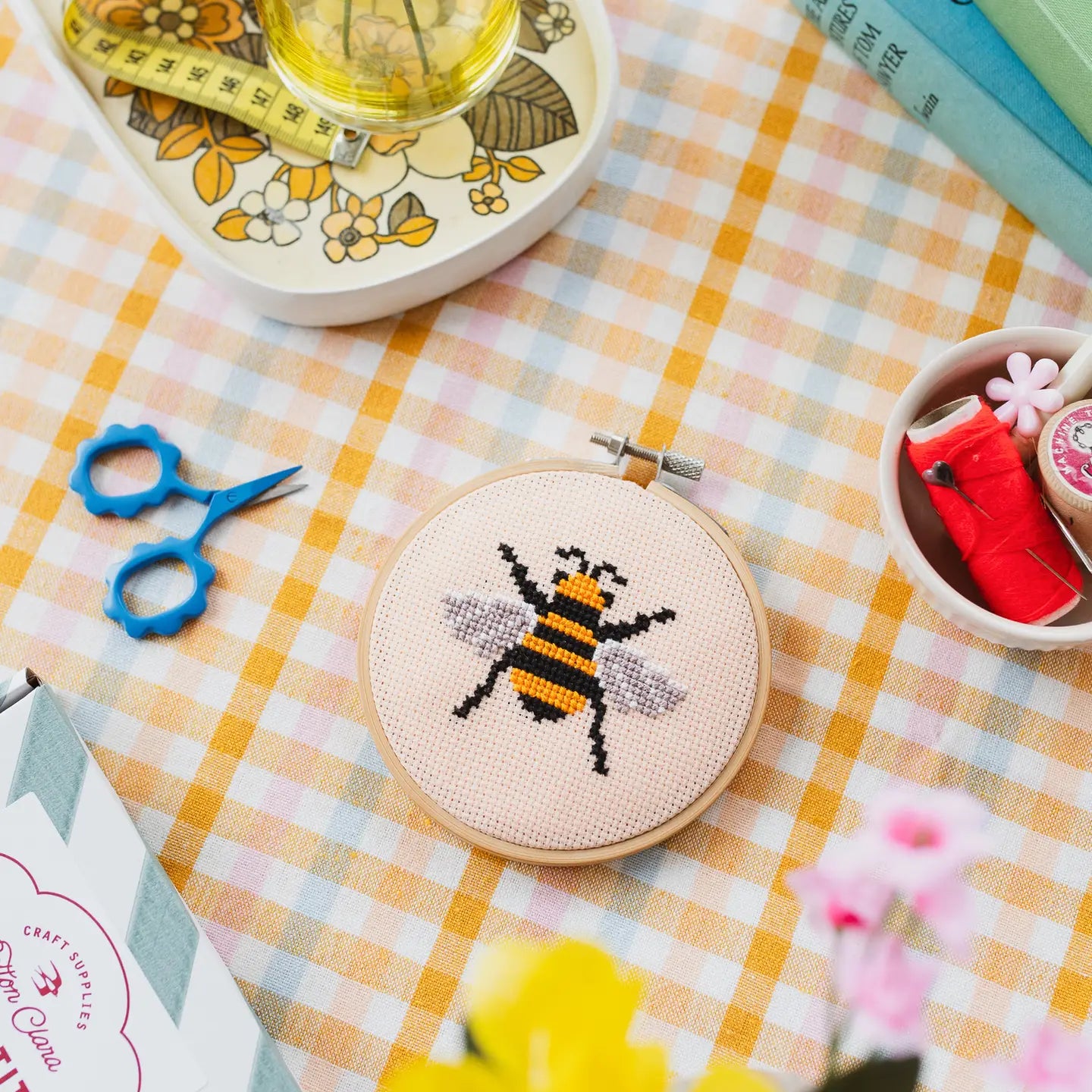 Beginner Bumble Bee Cross Stitch Kit