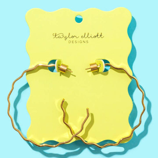 X-Large Hoop Earrings | Wavy Gold-Plated | Cassie