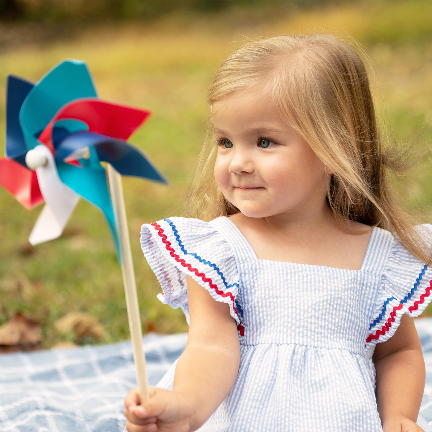 Magnetic Me Flutter Sleeve Dress | Seersucker Stripe