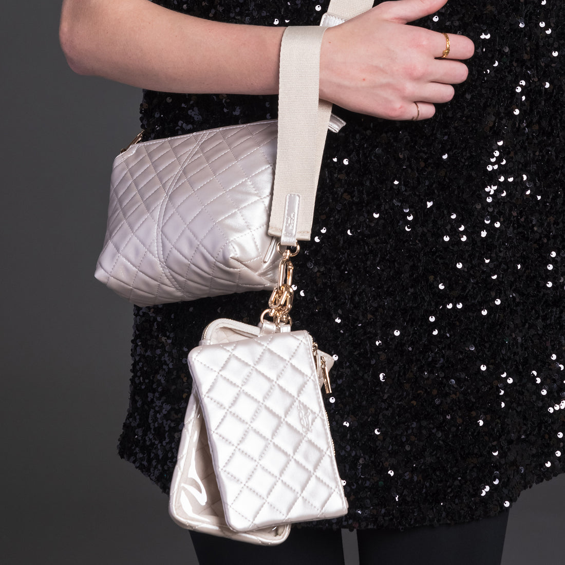 On Hand Wrist Strap | Champagne