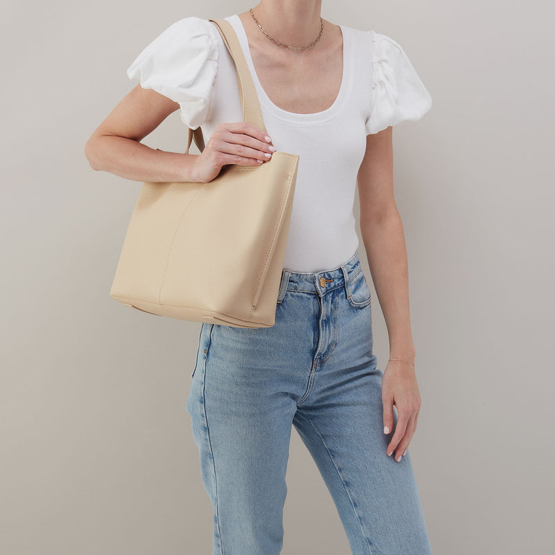 Vida | Tote | Almond