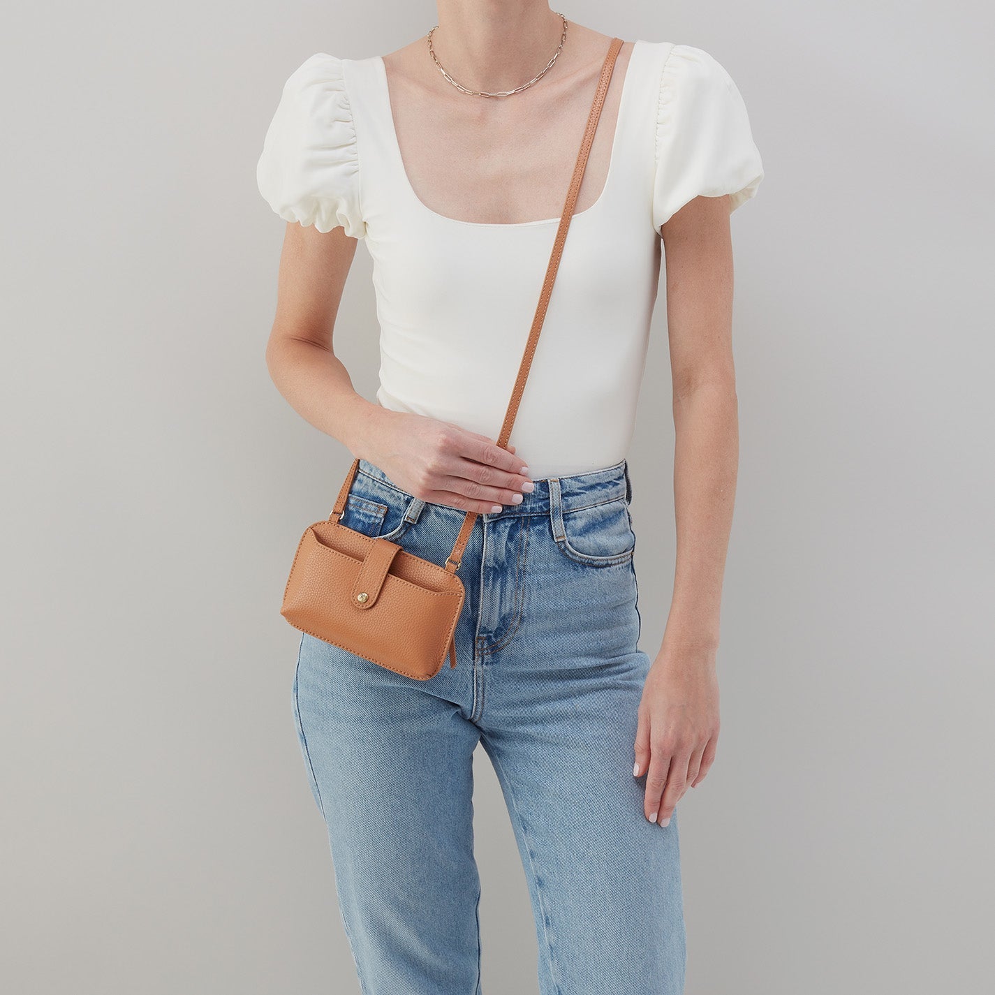 Vida Phone Crossbody - Biscuit