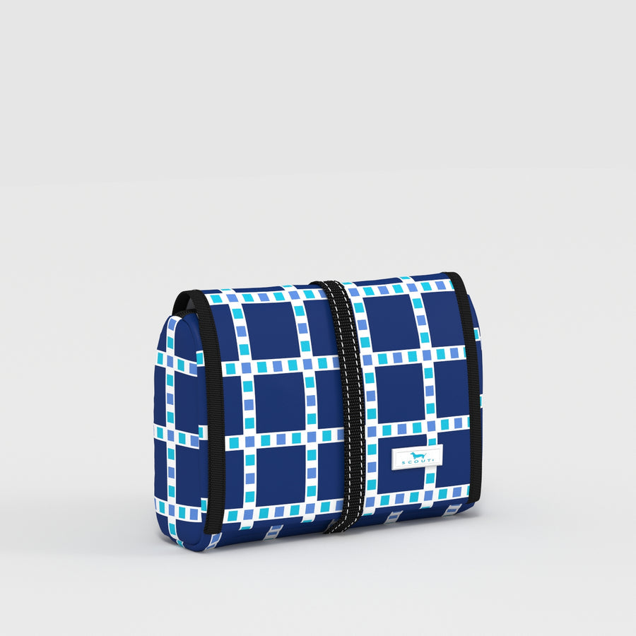 Beauty Burrito | Hanging Toiletry Bag | Frame of Mind