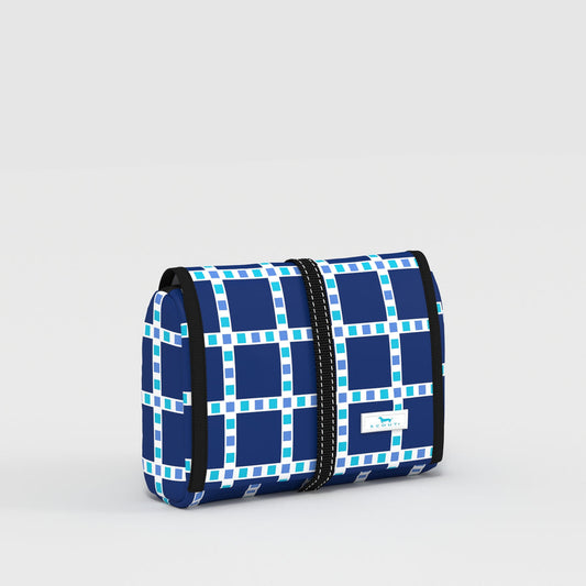 Beauty Burrito | Hanging Toiletry Bag | Frame of Mind