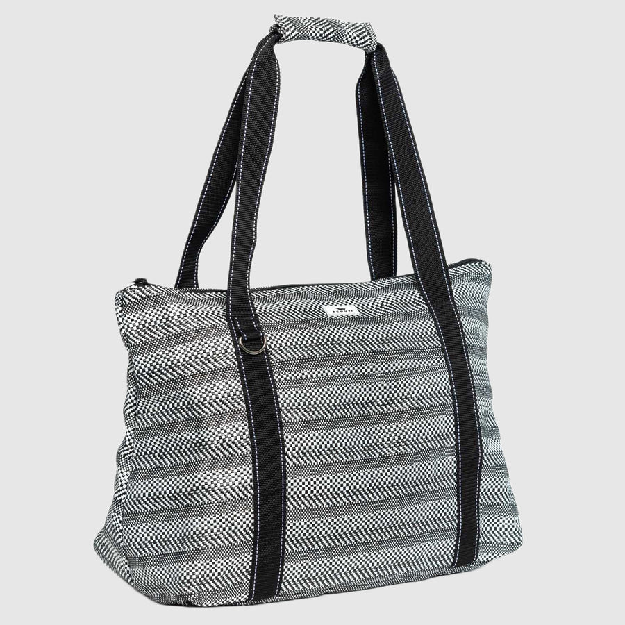 On Holiday | Medium Woven Travel Bag | Castaway