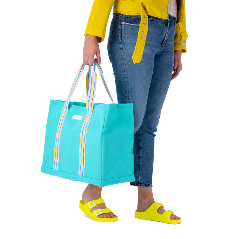 Roadtripper | Medium Woven Tote | Bubblegum