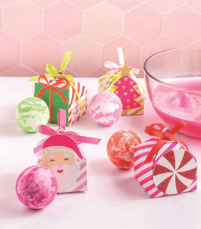 Holiday Bath Bombs | Assorted Styles