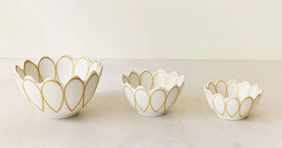 Deco Gold Scallop Dipping Bowl