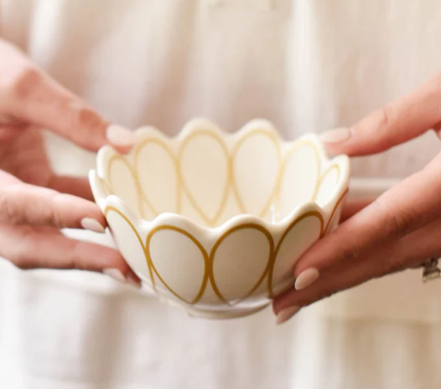 Deco Gold Scallop Appetizer Bowl