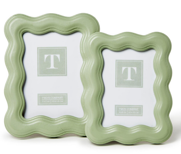 Wavy Wood Photo Frame | Assorted Sizes