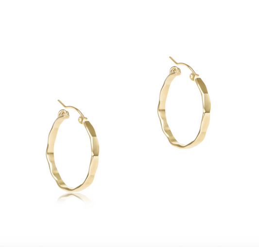 Scalloped Round Gold 1.25" Hoop | Smooth